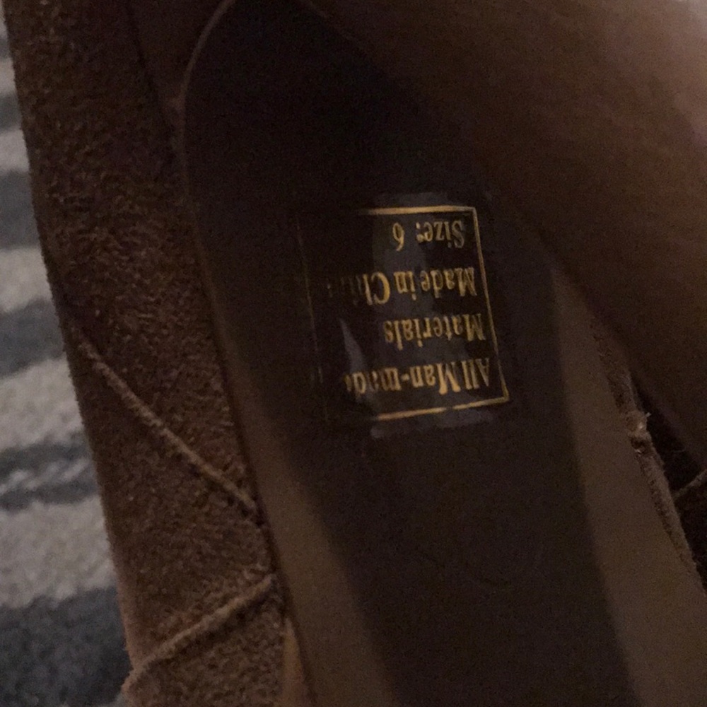 Booties - Picture 4 of 5